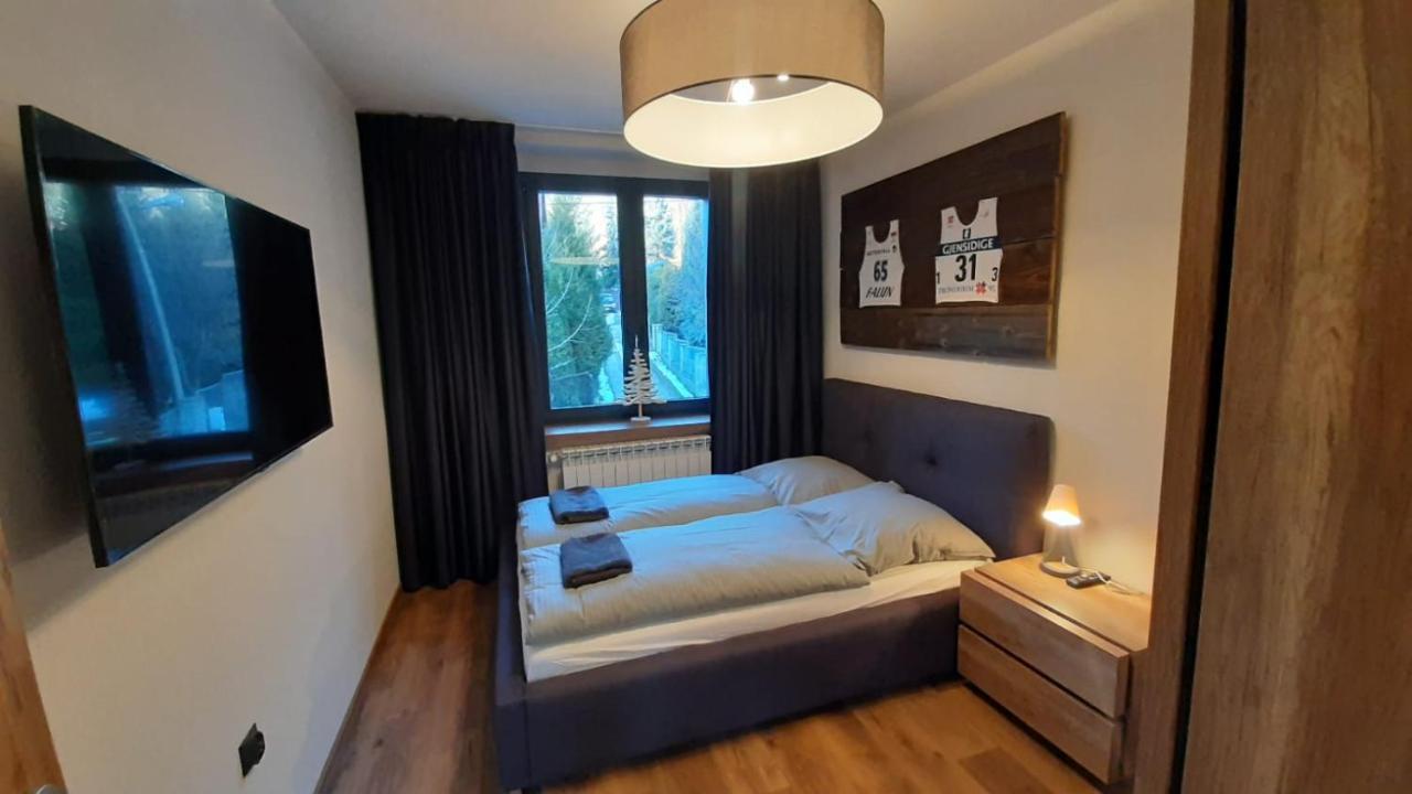 הוילה שצ'צ'ירק Dom Minimal House מראה חיצוני תמונה